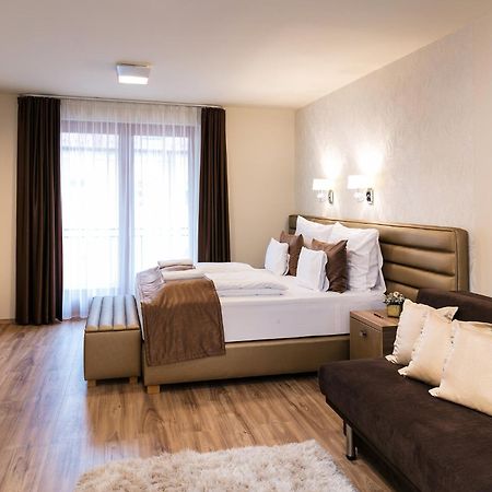 Foter Rezidencia 3 Apartment Gyor Exterior photo